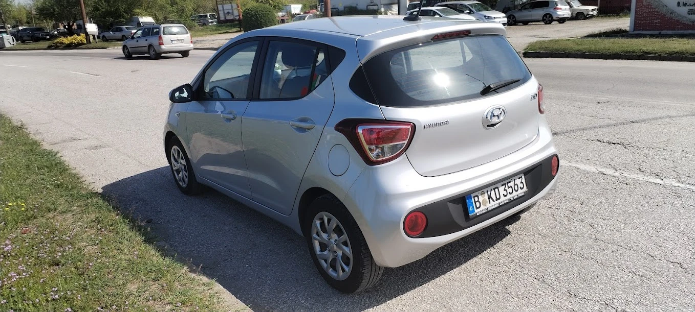 Hyundai I10 1.0i EURO 6 - изображение 5