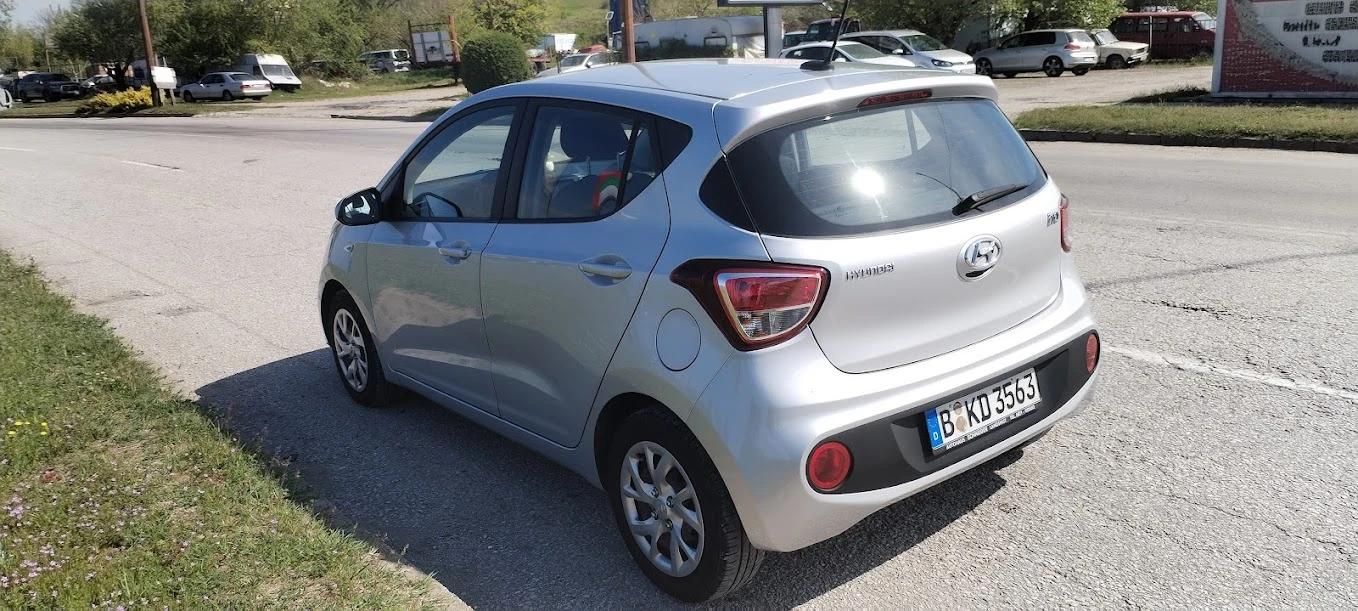 Hyundai I10 1.0i EURO 6 - изображение 8