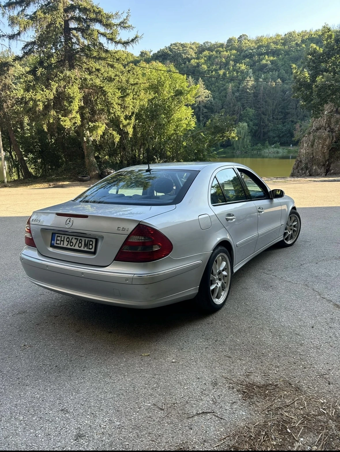 Mercedes-Benz E 280 Avangarde 7ск.V6 - изображение 5