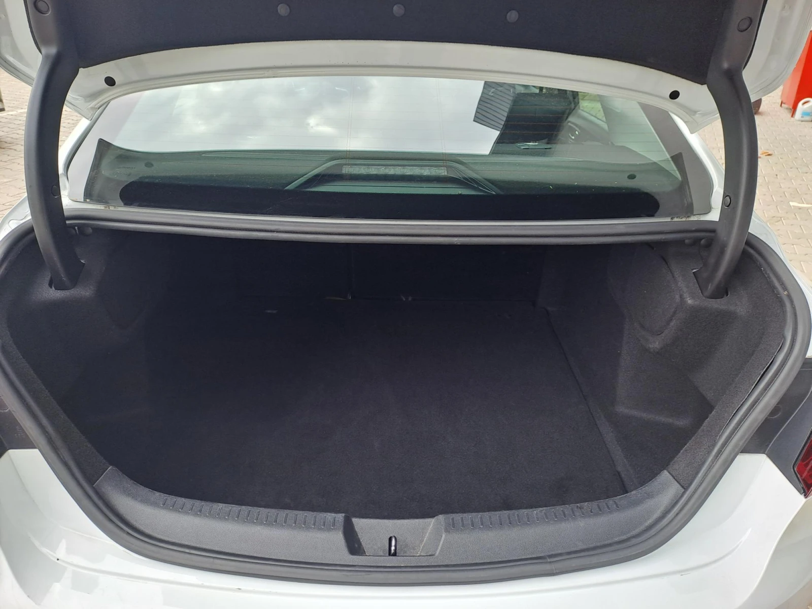 Renault Megane 1.3 Sedan TCe Life  140.. | Mobile.bg   14