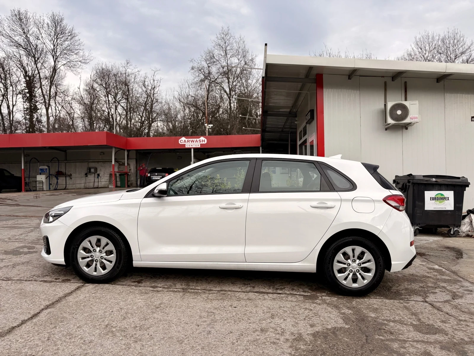 Hyundai I30 1.6 CRDi в гаранция - изображение 6
