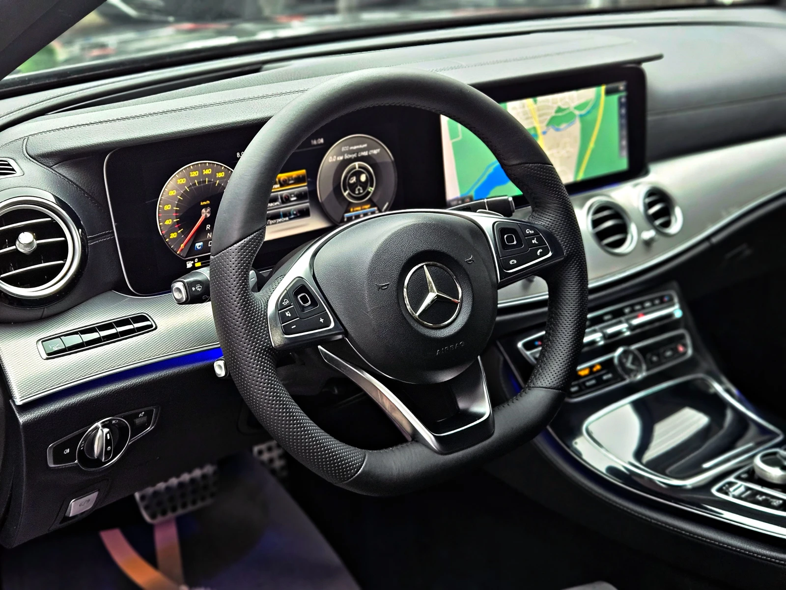 Mercedes-Benz E 220 AMG/9G/DIGITAL/360CAM/HUD/�������/CAR PLAY/AMBI/LI | Mobile.bg � ����������� 11
