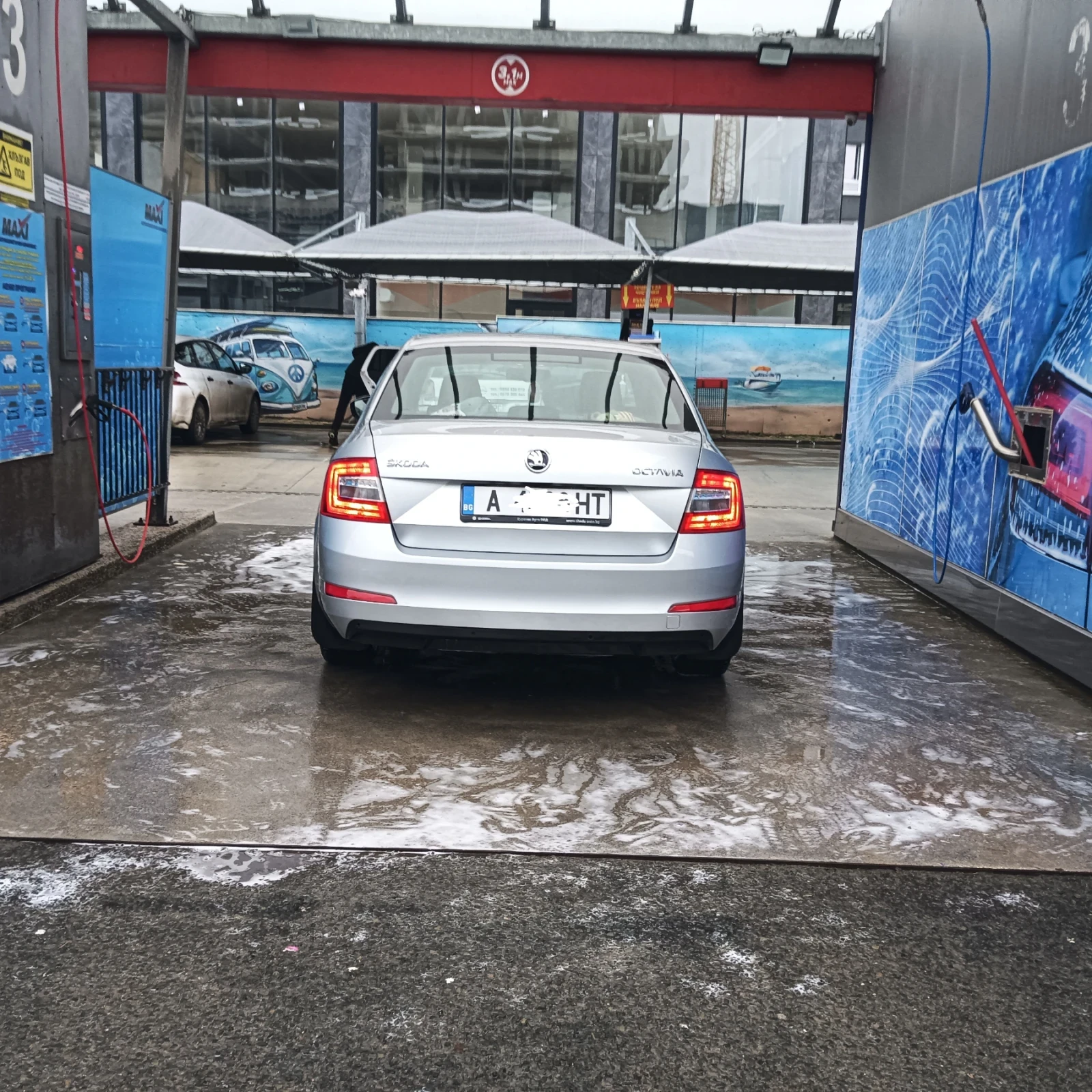 Skoda Octavia 1.6tdi Euratek BG - изображение 4