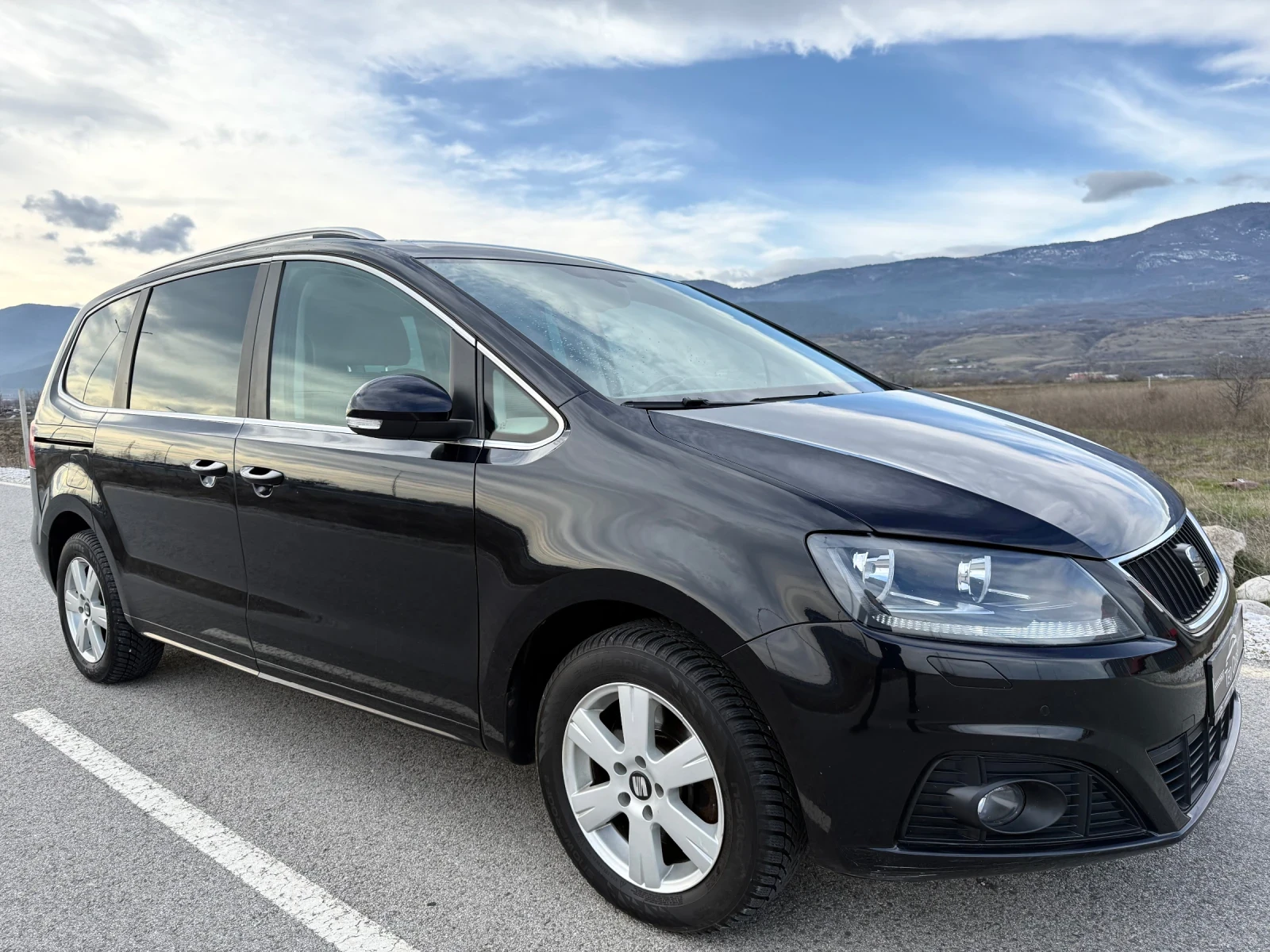 Seat Alhambra 2.0 TDI / 4MOTION / NAVI / PARKTRONIC / PODGREV  | Mobile.bg � ����������� 1