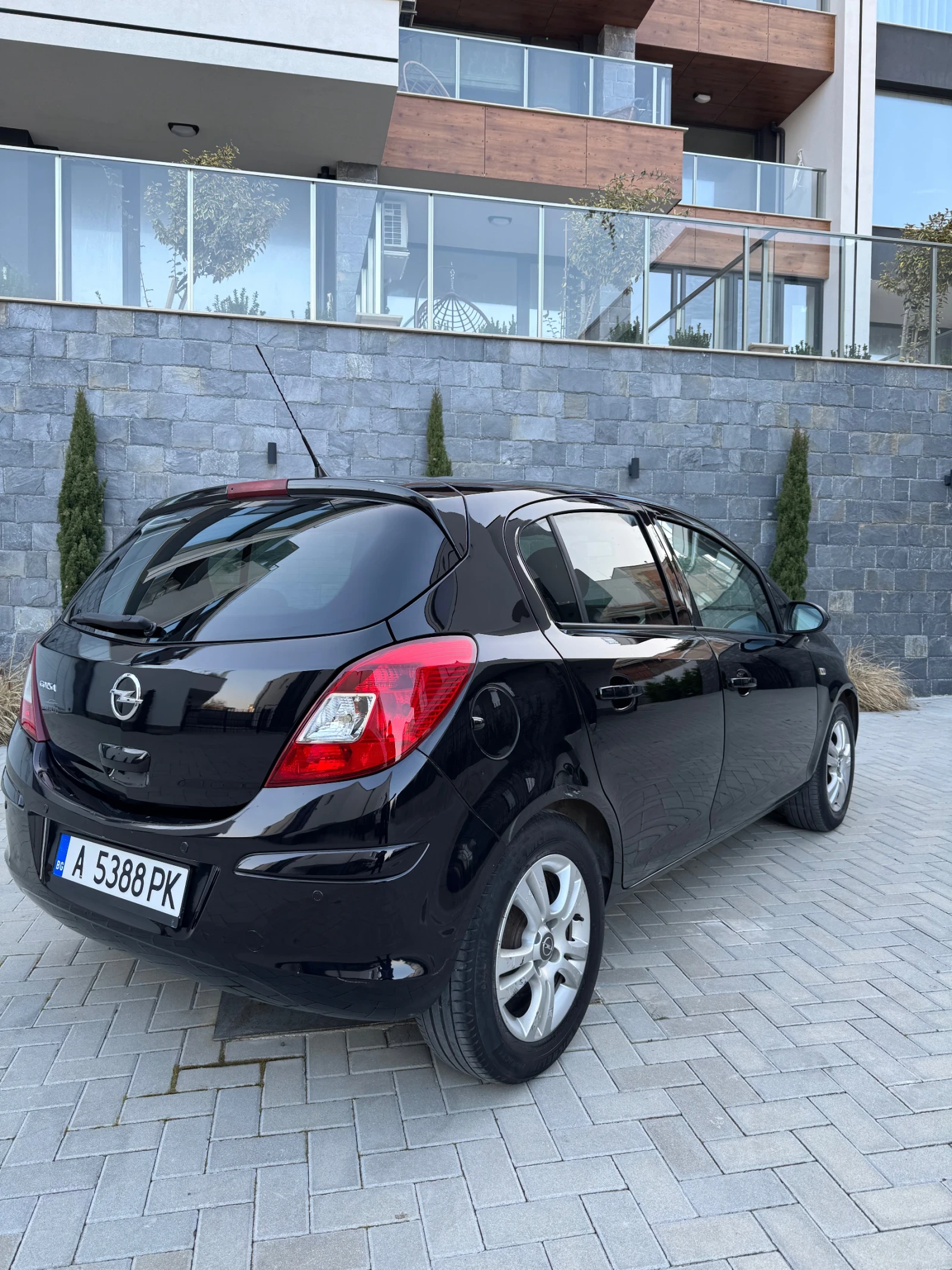 Opel Corsa 1.3 CDTI, снимка 3 - Автомобили и джипове - 53848791