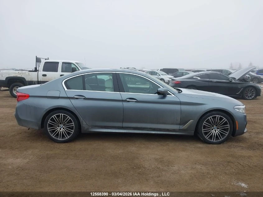 BMW 530 MPACK* HEADUP* HARMAN* GESTURE* ВАКУМ* , снимка 4 - Автомобили и джипове - 53849473