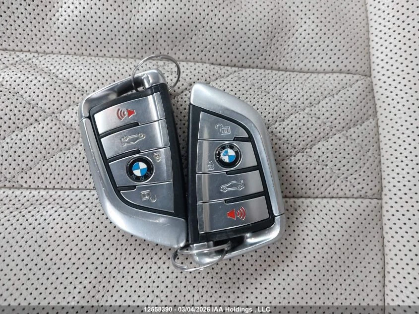 BMW 530 MPACK* HEADUP* HARMAN* GESTURE* ВАКУМ* , снимка 15 - Автомобили и джипове - 53849473