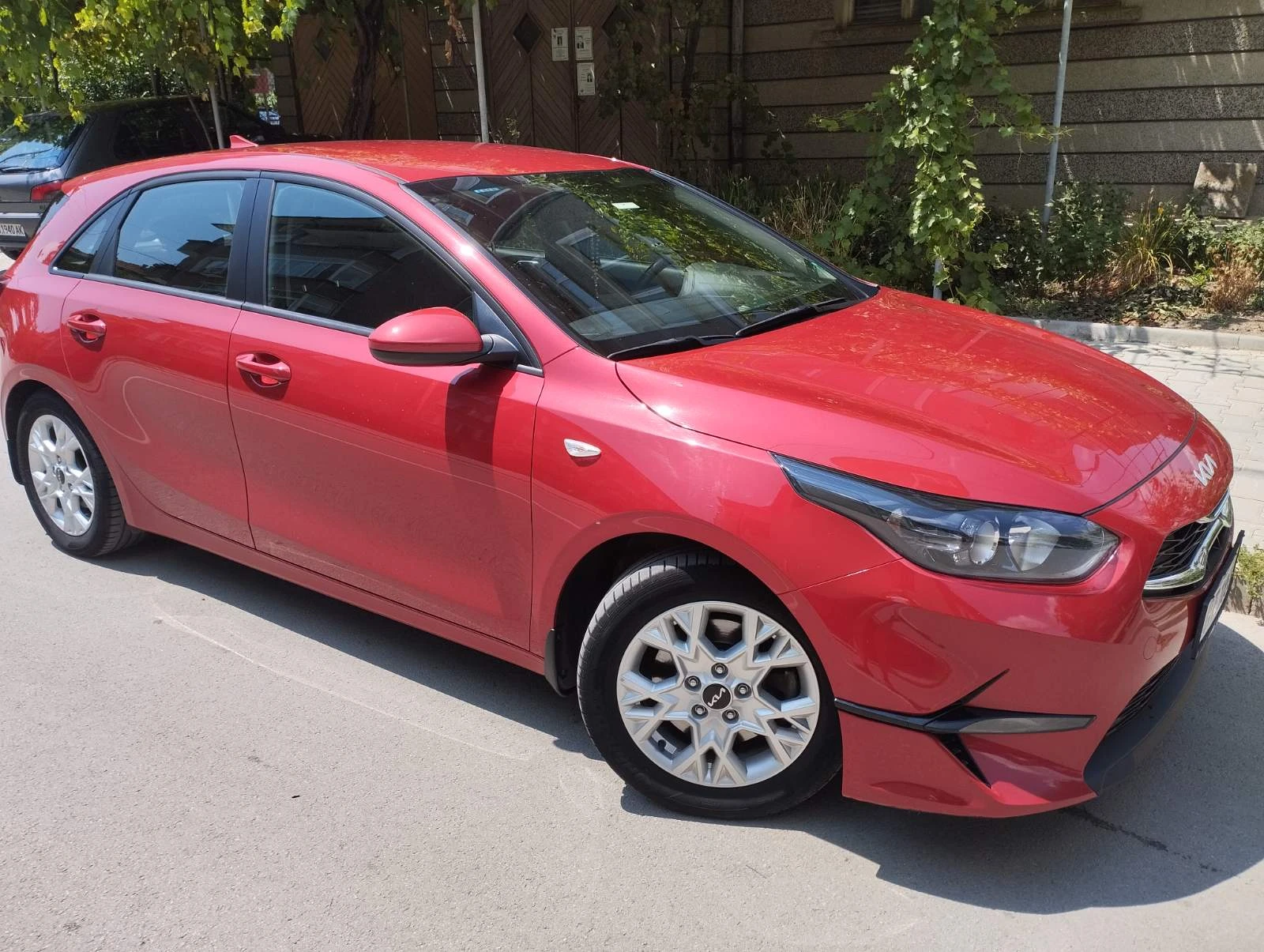 Kia Ceed, снимка 4 - Автомобили и джипове - 54294945