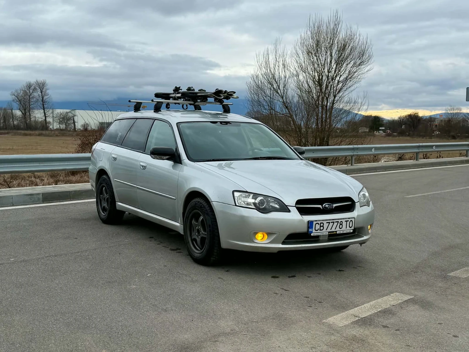 Subaru Legacy 2.0, снимка 9 - Автомобили и джипове - 54659361