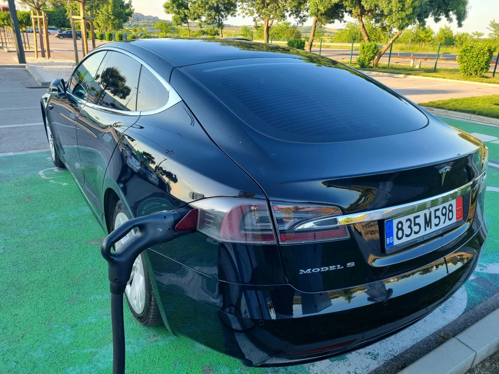 Tesla Model S Model s, снимка 4 - Автомобили и джипове - 54702943