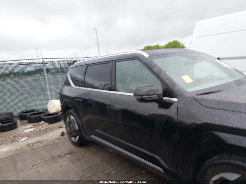 Kia EV9 Land, снимка 13 - Автомобили и джипове - 54906318