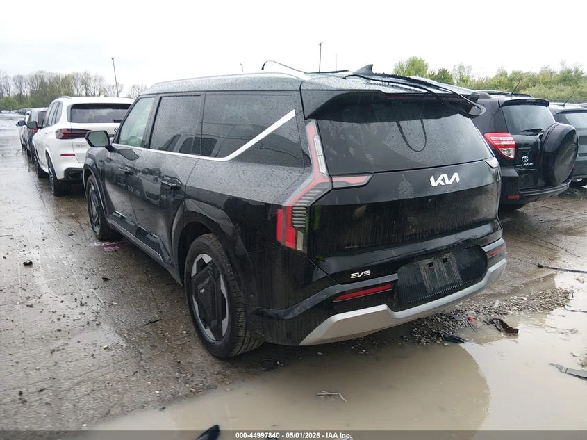 Kia EV9 Land, снимка 3 - Автомобили и джипове - 54906318