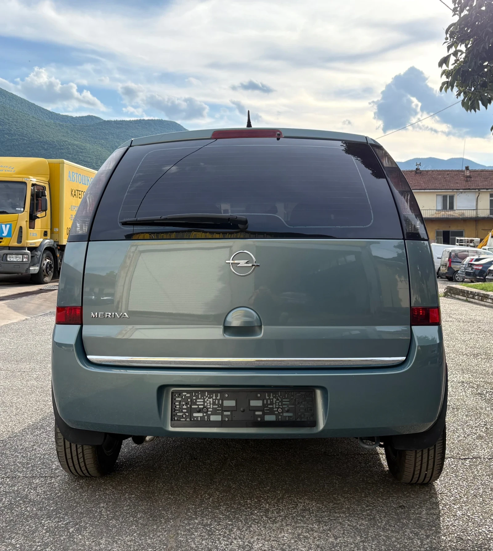 Opel Meriva, снимка 4 - Автомобили и джипове - 54983348