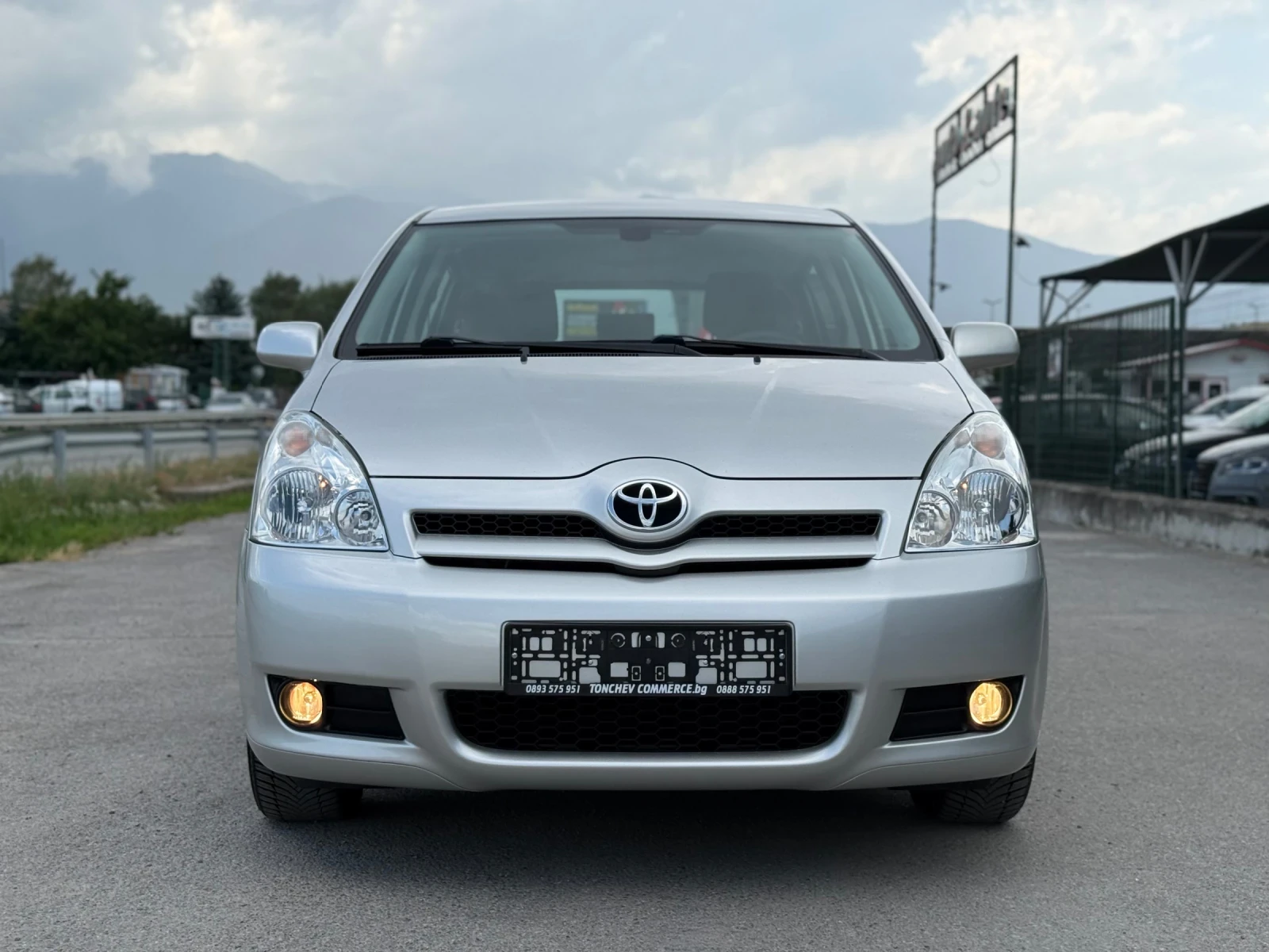 Toyota Corolla verso 1.8i-175.000km-������� ������-���� ����� ���� | Mobile.bg � ����������� 2