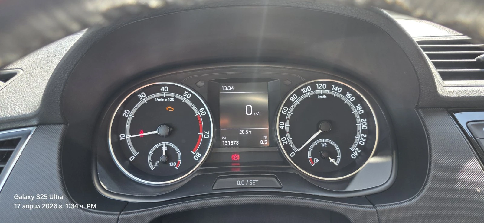 Skoda Fabia Bussines, снимка 8 - Автомобили и джипове - 55199128
