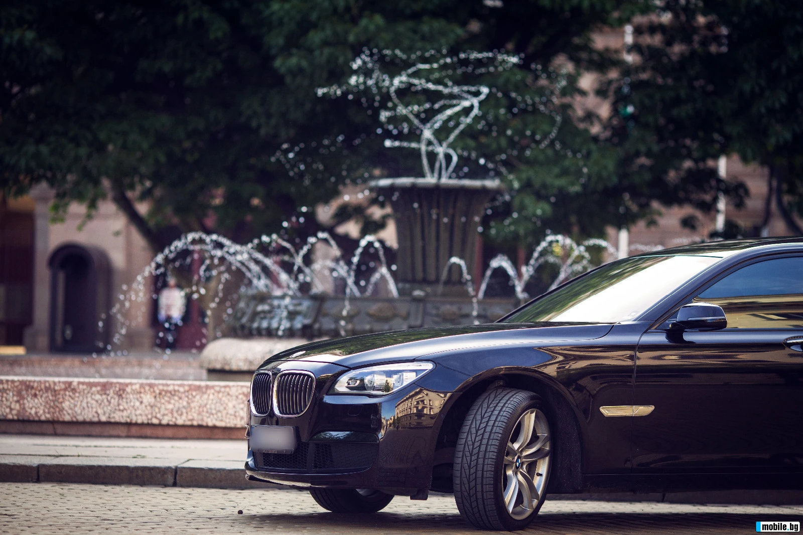 BMW 750 Ld xDrive B&O Individual, снимка 3 - Автомобили и джипове - 55509461