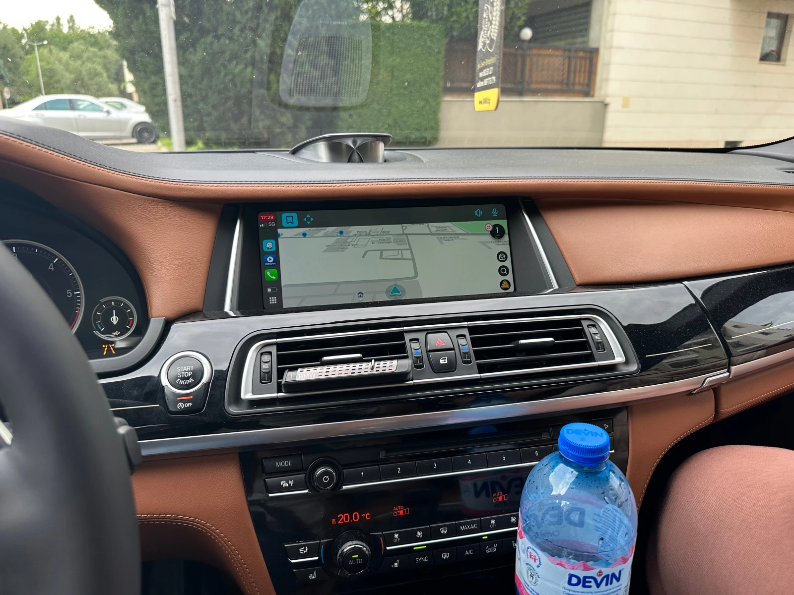 BMW 750 Ld xDrive B&O Individual, снимка 13 - Автомобили и джипове - 55509461