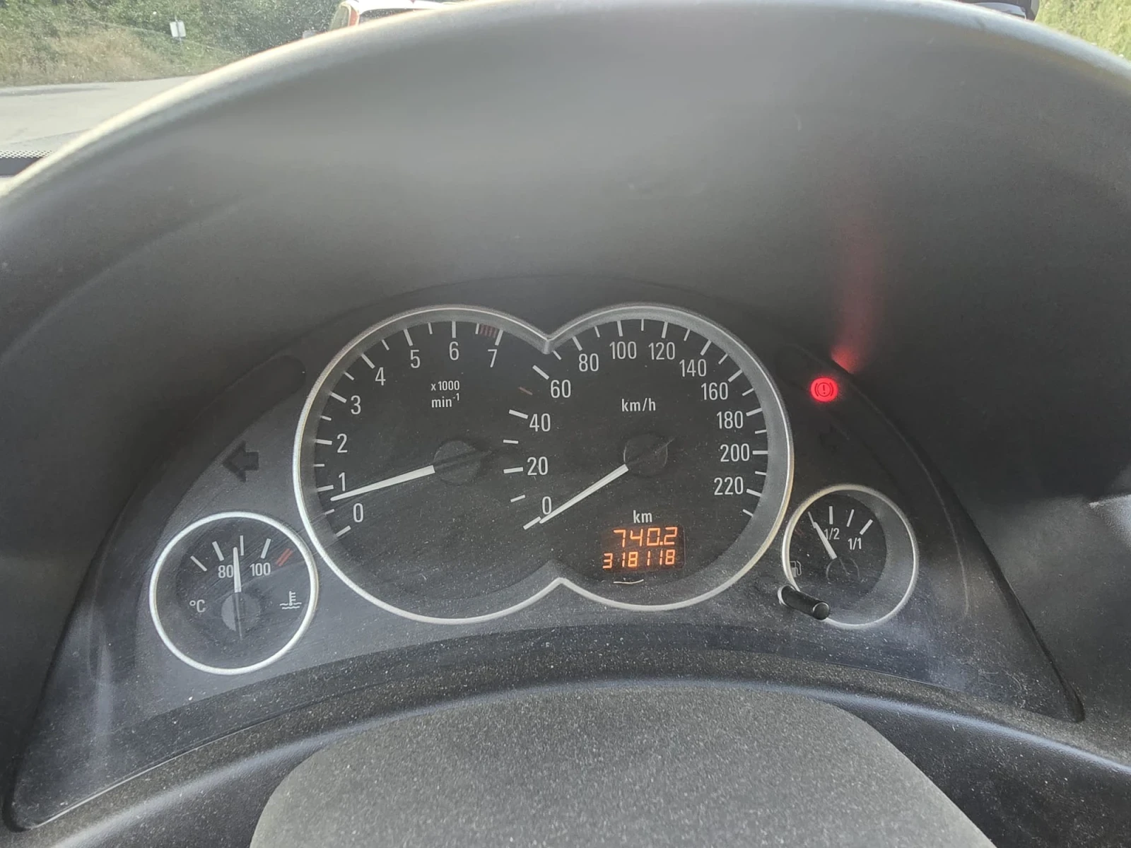Opel Corsa, снимка 12 - Автомобили и джипове - 55556925