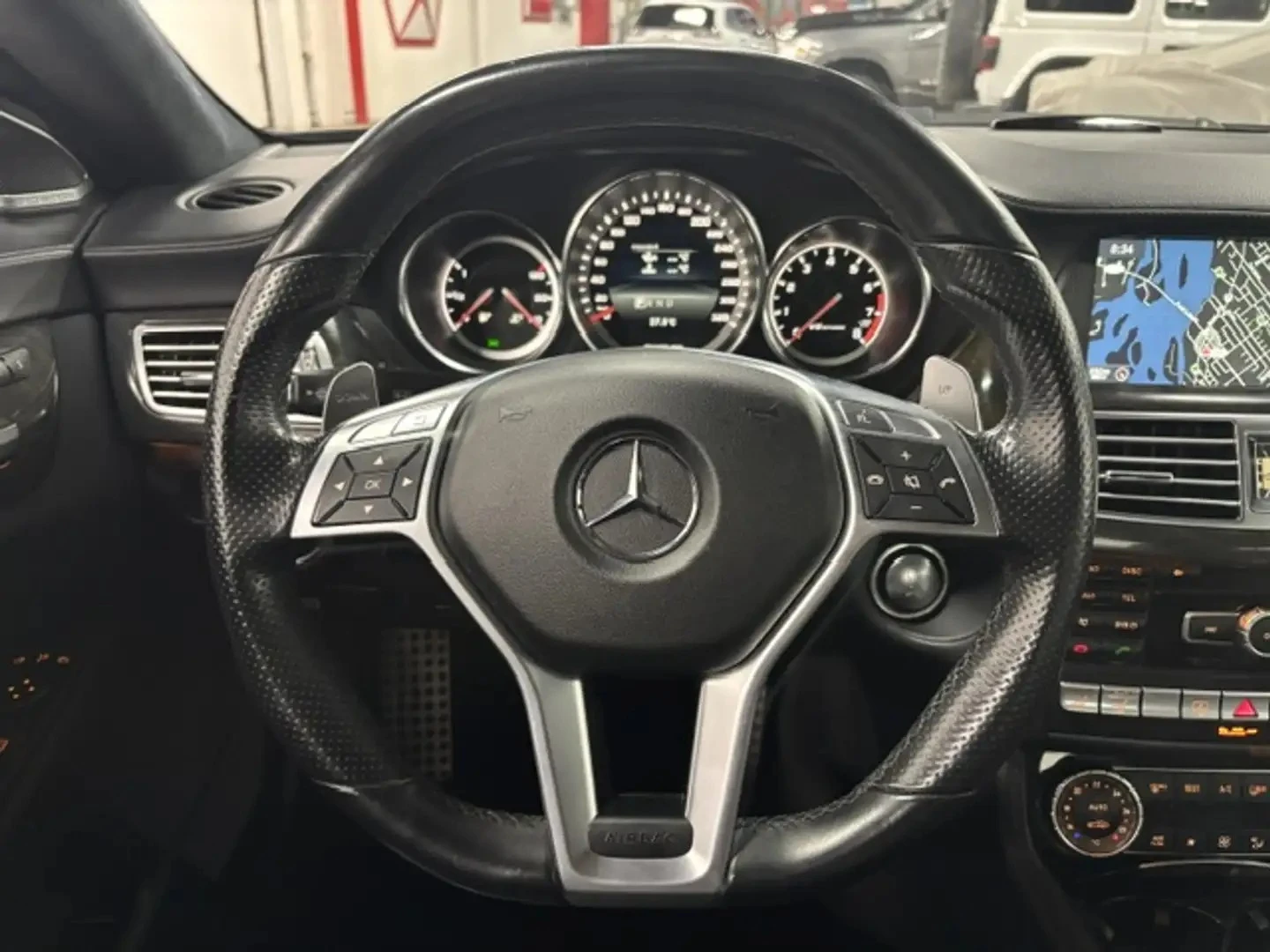 Mercedes-Benz CLS 63 AMG Premium pkg ЦЕНА ДО БЪЛГАРИЯ АВТОКРЕДИТ, снимка 11 - Автомобили и джипове - 55901799