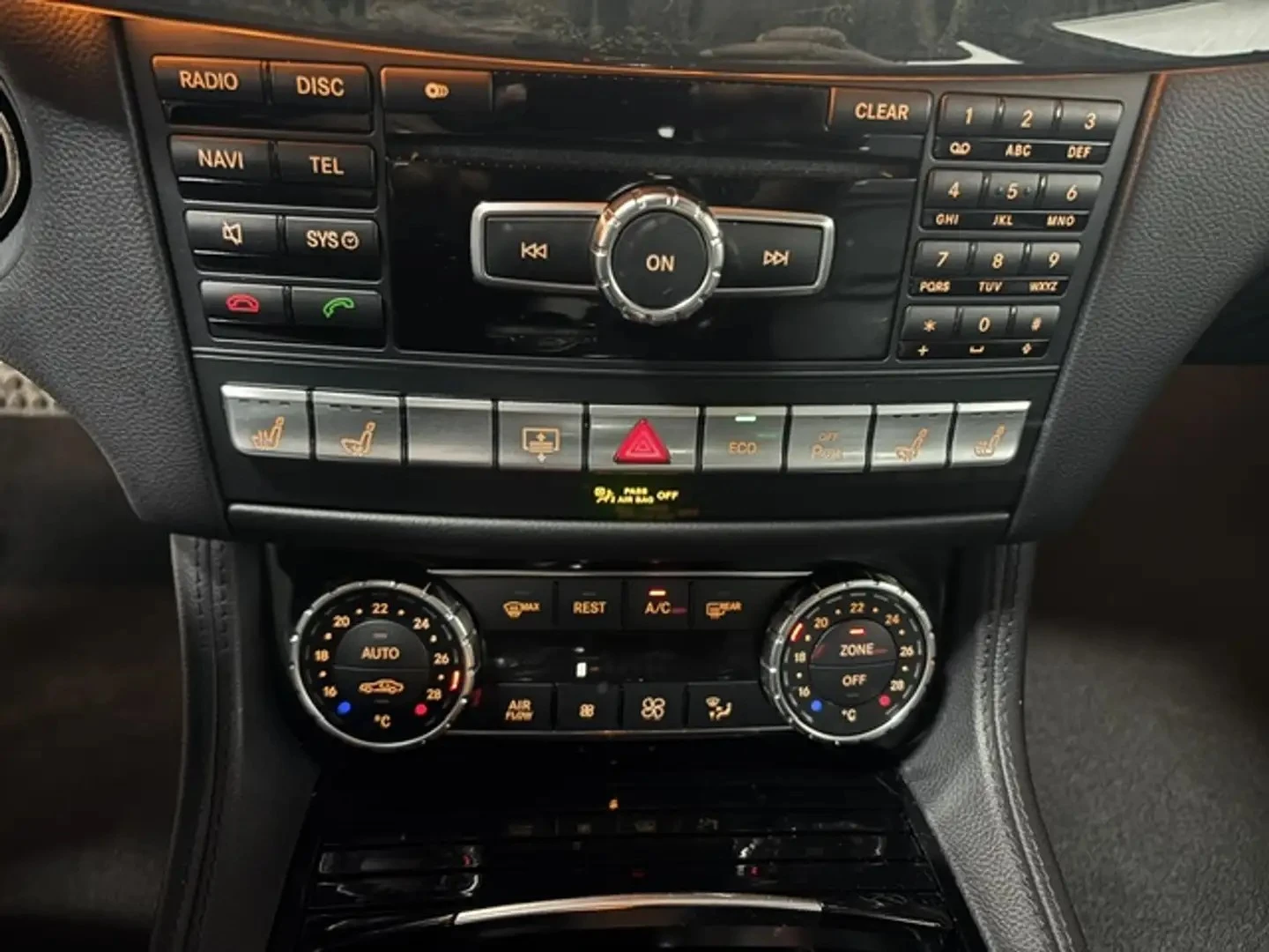 Mercedes-Benz CLS 63 AMG Premium pkg ЦЕНА ДО БЪЛГАРИЯ АВТОКРЕДИТ, снимка 15 - Автомобили и джипове - 55901799