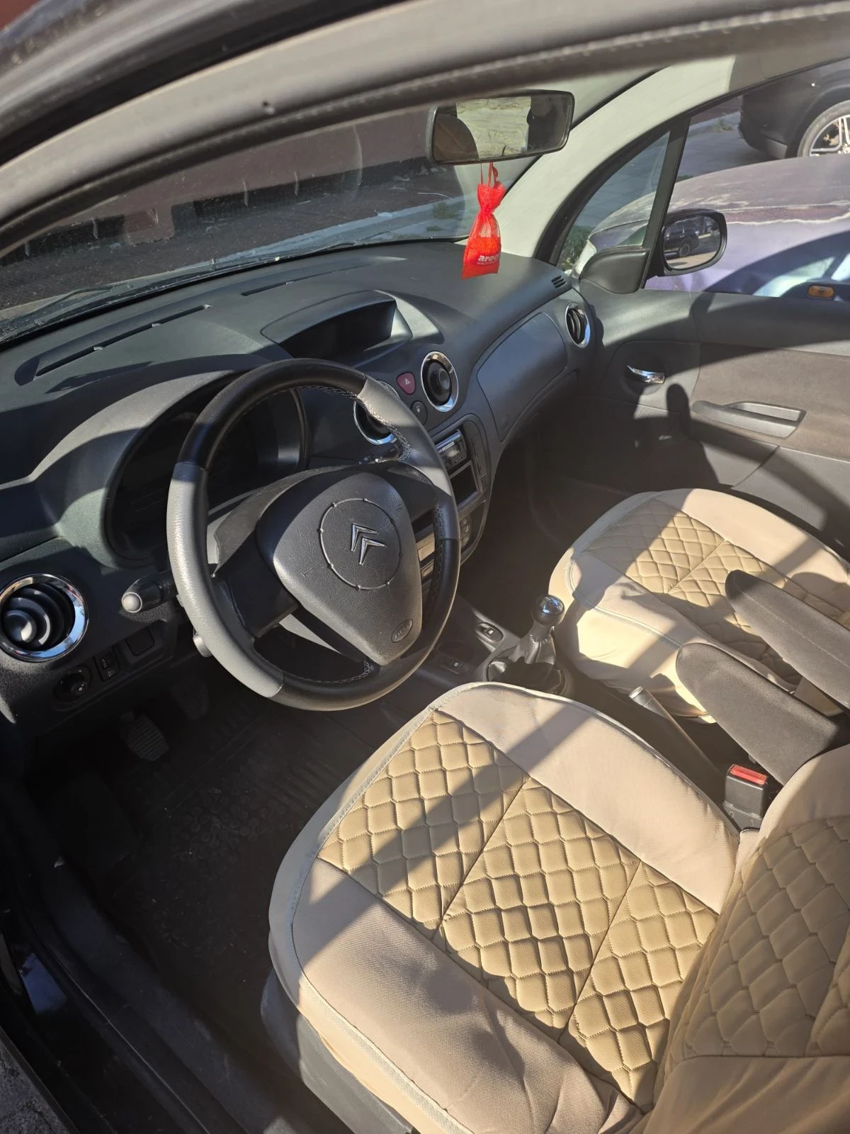 Citroen C3, снимка 11 - Автомобили и джипове - 55949260