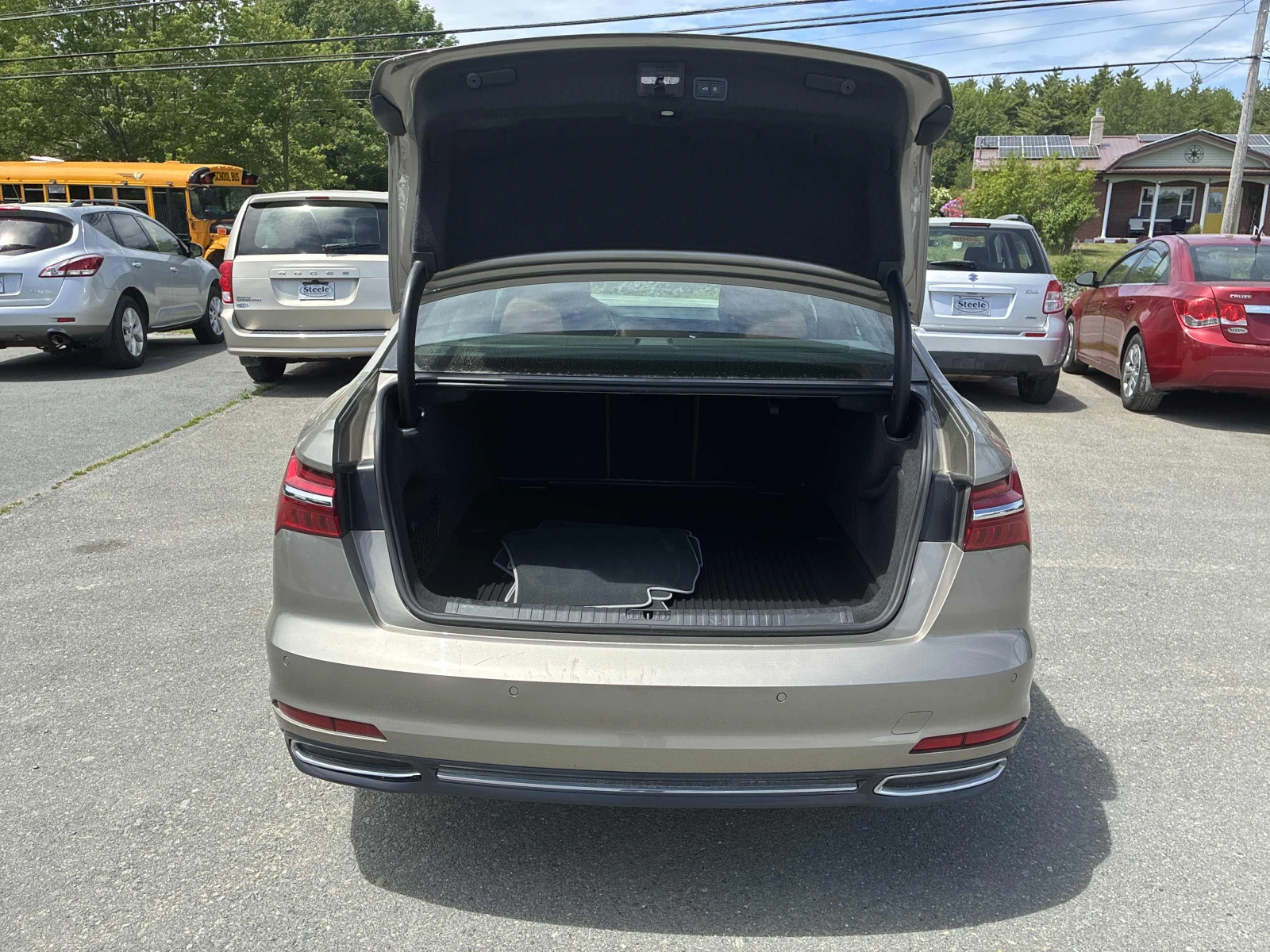 Audi A6 Technik / 360 / Dis / Hud / B&O / Carfax, снимка 14 - Автомобили и джипове - 56119909