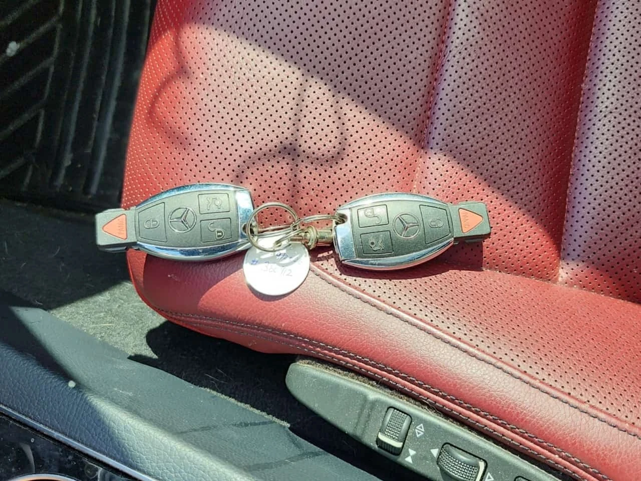 Mercedes-Benz E 400 2dr Cpe 4matic /CARFAX/������ �����/����/�������/ | Mobile.bg � ����������� 8