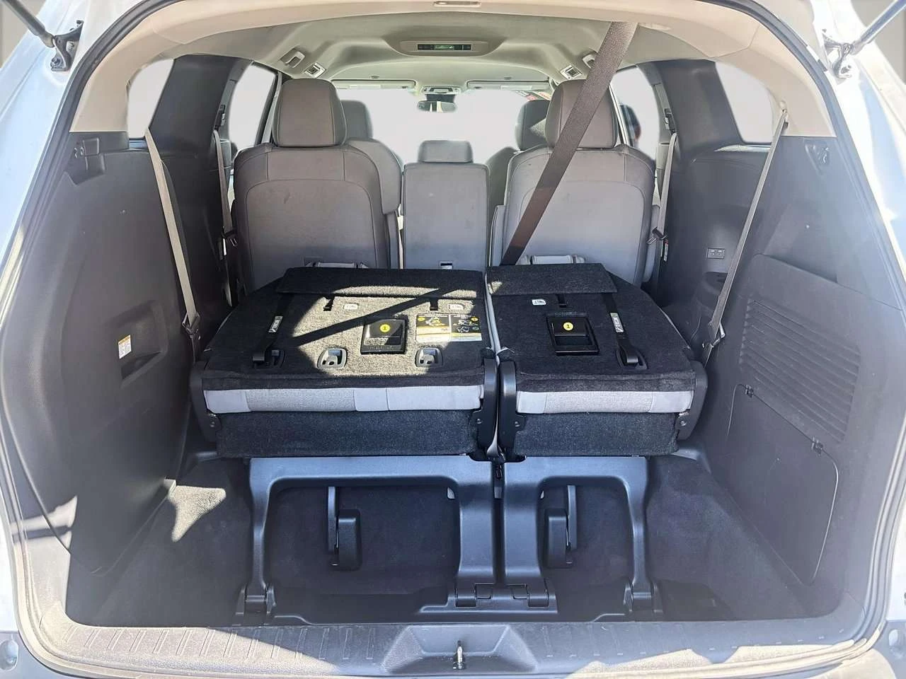 Toyota Sienna Hybrid LE FWD | Mobile.bg � ����������� 6