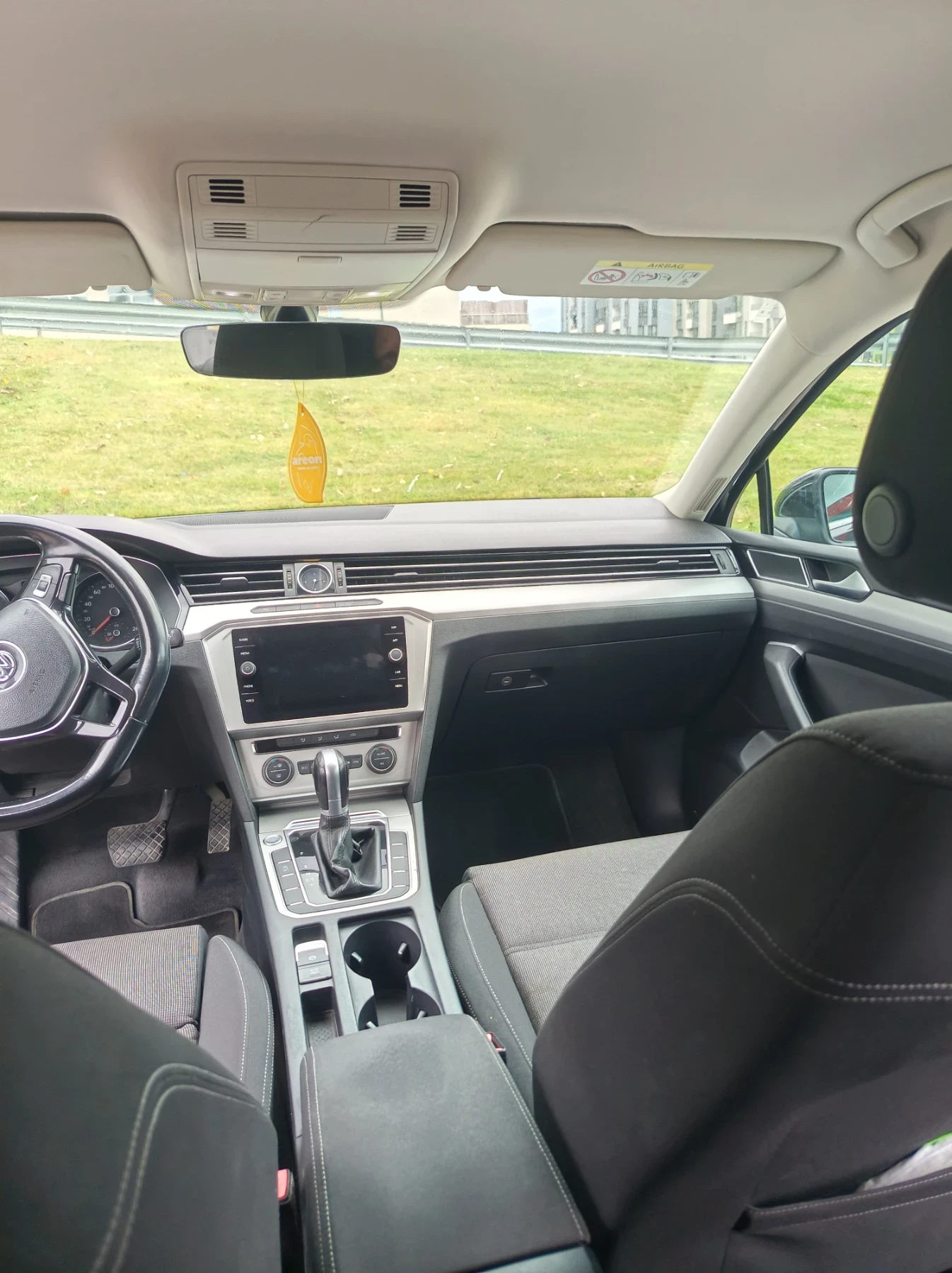 VW Passat, снимка 3 - Автомобили и джипове - 56632559