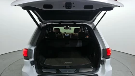 Jeep Grand cherokee SUMMIT* 8ZF* ОБДУХ* DISTRNONIK* PANO* КРАЙНА ЦЕНА, снимка 17