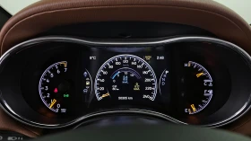 Jeep Grand cherokee SUMMIT* 8ZF* ОБДУХ* DISTRNONIK* PANO* КРАЙНА ЦЕНА, снимка 8