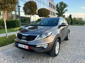 Kia Sportage 2.0CRDi* 4x4* Android Navi* Нови гуми* Перфектен*  | Auto.bg — изображение 2