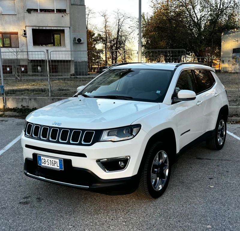 Jeep Compass 2, 0 Mjet Limited 4x4, снимка 1 - Автомобили и джипове - 47868896