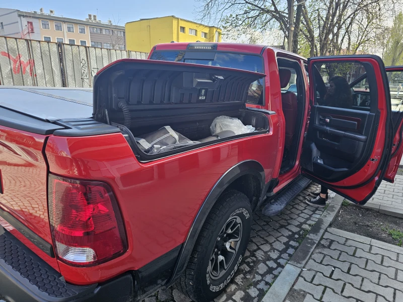 Dodge RAM 1500, снимка 9 - Автомобили и джипове - 52258833