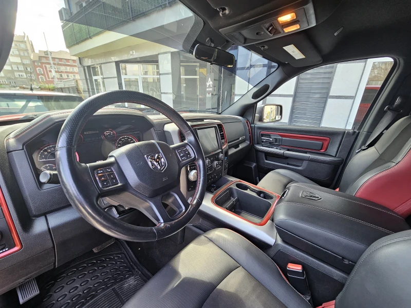 Dodge RAM 1500, снимка 14 - Автомобили и джипове - 52258833