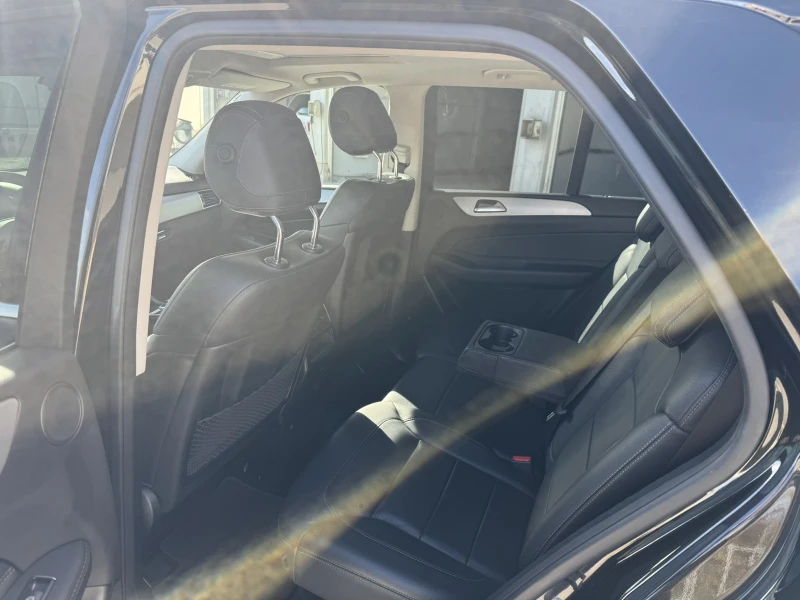 Mercedes-Benz GLE 350, снимка 6 - Автомобили и джипове - 52312456