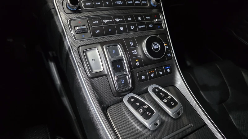 Hyundai Santa fe 2.2 2WD PREMIUM autogeorge.com , снимка 8 - Автомобили и джипове - 52846455