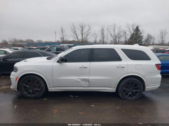 Dodge Durango SRT 392 AWD* 6.4L 475HP* Клип на мотор, снимка 14 - Автомобили и джипове - 53143444