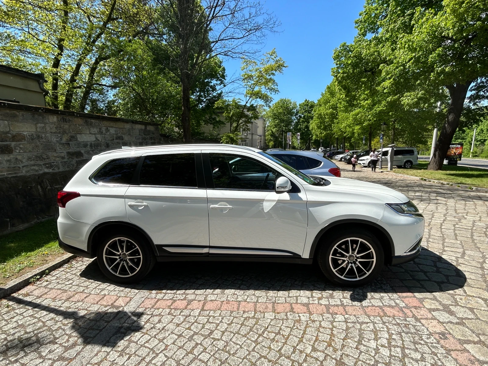 Mitsubishi Outlander 2.0i ClearTec  - изображение 2