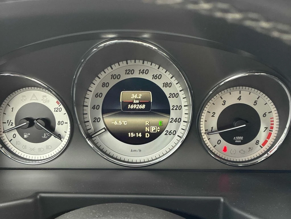 Mercedes-Benz GLK * 350 * CARFAX * БЕЗ ПЪРВОНАЧАЛНА ВНОСКА - изображение 8