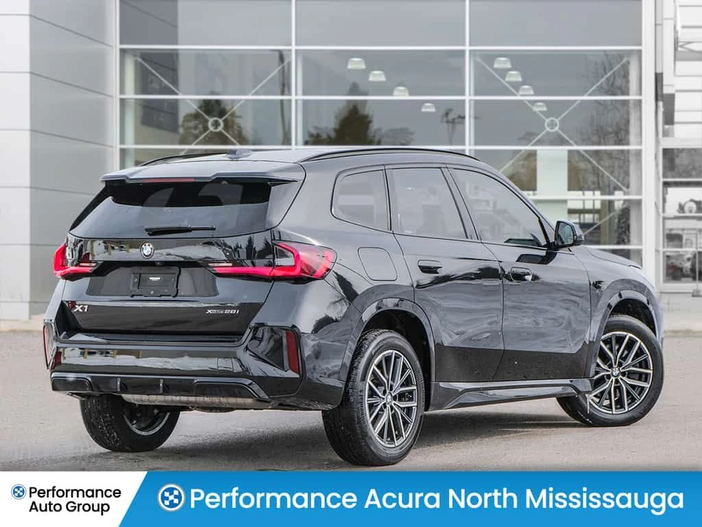 BMW X1 * xDrive28i, M Sport & Prem. Essential PKG * CARFA | Mobile.bg � ����������� 6