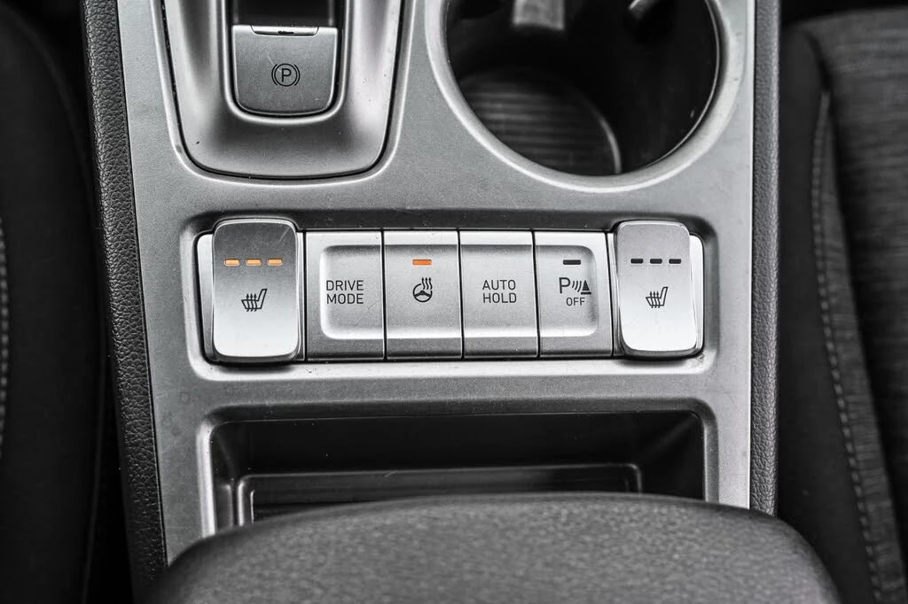 Hyundai Kona PREFERRED* CARPLAY* �������* ������* ������ ����� | Mobile.bg � ����������� 15