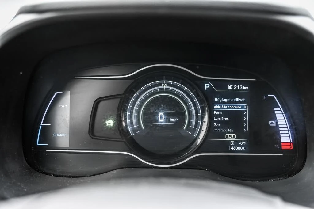Hyundai Kona PREFERRED* CARPLAY* �������* ������* ������ ����� | Mobile.bg � ����������� 11
