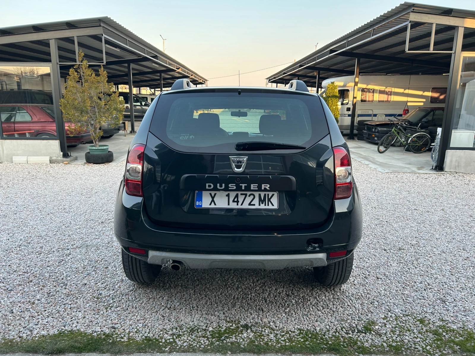 Dacia Duster 1.5 DCI , снимка 4 - Автомобили и джипове - 53875854