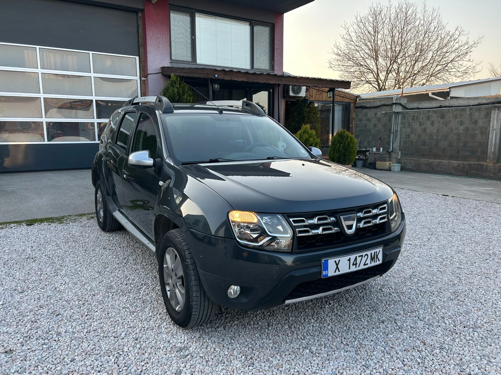 Dacia Duster 1.5 DCI , снимка 7 - Автомобили и джипове - 53875854