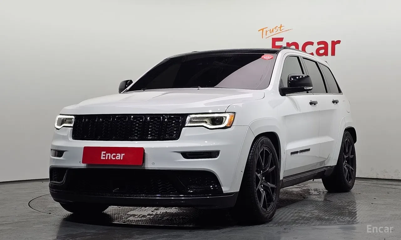 Jeep Grand cherokee SUMMIT* 8ZF* ОБДУХ* DISTRNONIK* PANO* КРАЙНА ЦЕНА