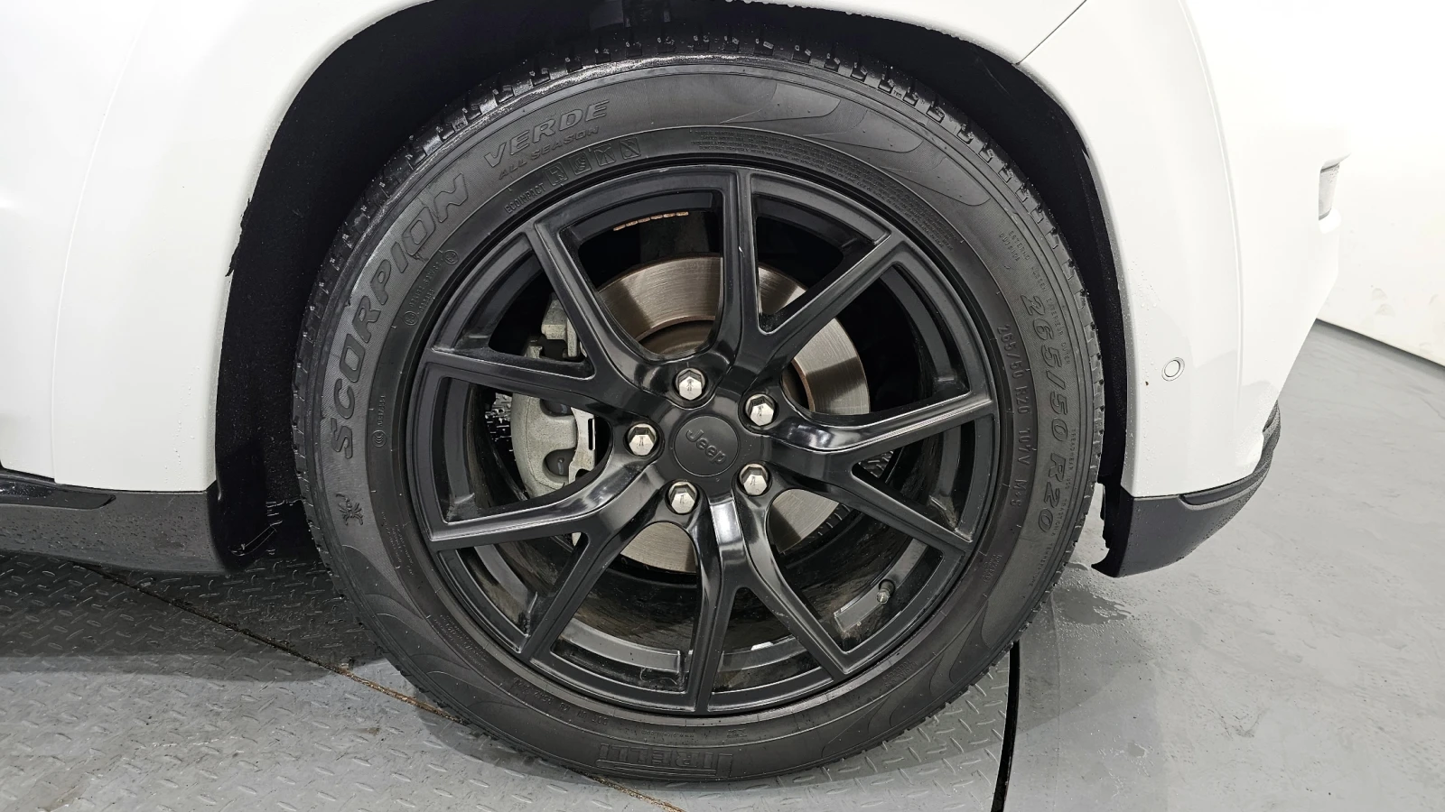 Jeep Grand cherokee SUMMIT* 8ZF* ОБДУХ* DISTRNONIK* PANO* КРАЙНА ЦЕНА, снимка 5 - Автомобили и джипове - 54714212