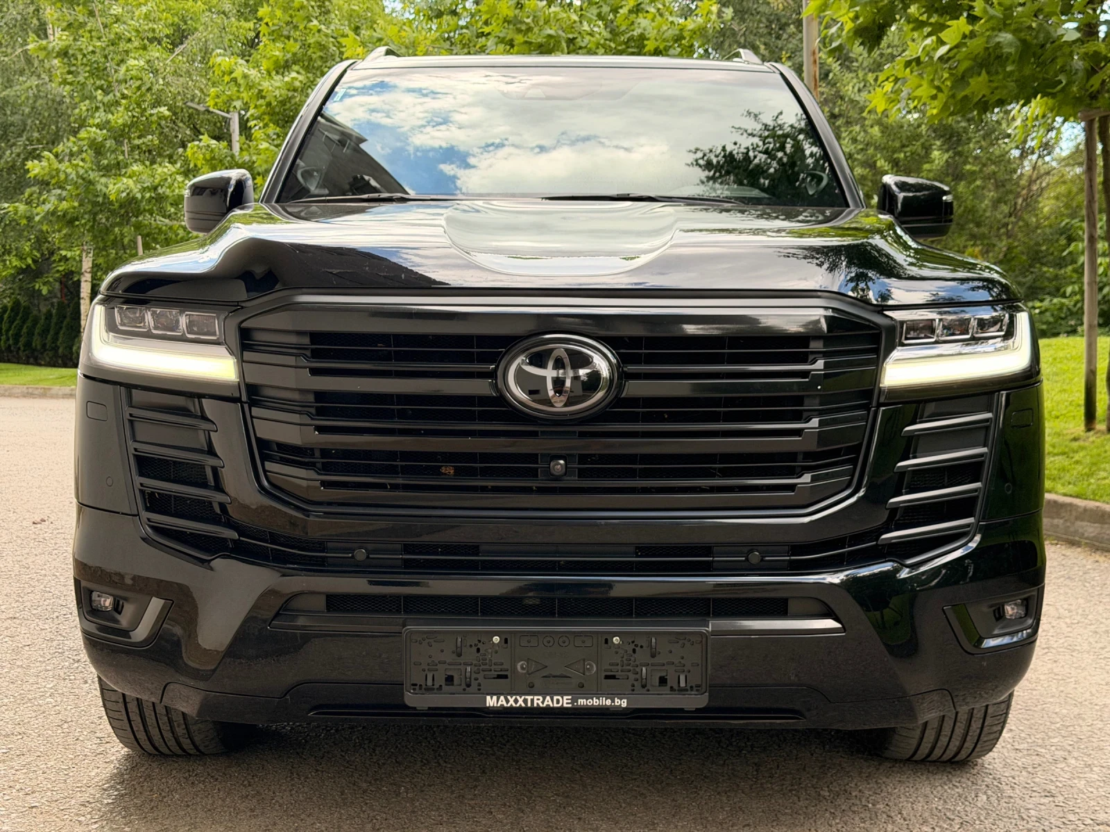 Toyota Land cruiser 300 / 3.3 V6 / 70 ANNIVERSARY, снимка 2 - Автомобили и джипове - 54956834