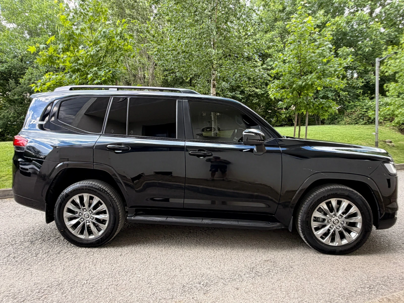 Toyota Land cruiser 300 / 3.3 V6 / 70 ANNIVERSARY, снимка 8 - Автомобили и джипове - 54956834