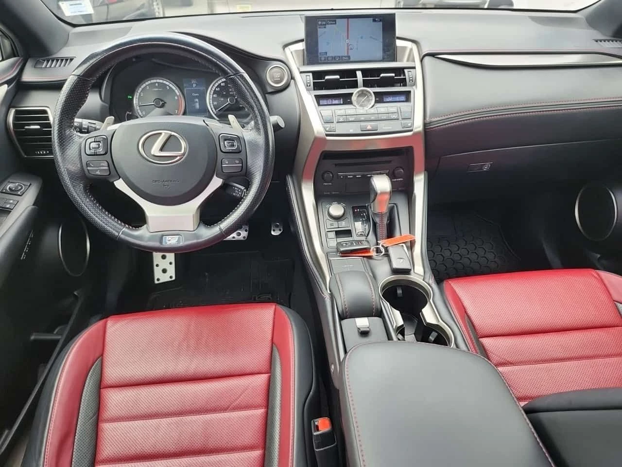 Lexus NX 200t * AWD 4DR * CARFAX * , снимка 6 - Автомобили и джипове - 55509074